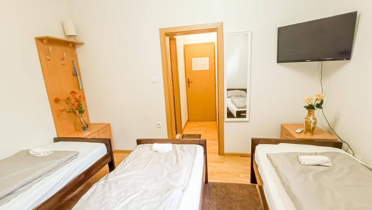 Bascarsija Guesthouse - Private Bath, Tv & Aircon SJJ Exterior photo